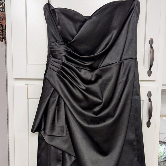 mermaid black prom dress Berylove Women Formal with Ruffle Hem Sleeless Halter Black Long Off Shoulder Weight:Bag-450g / 1lb Garment Fit:A-LINE